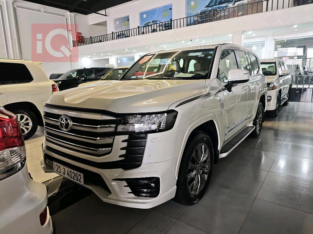 تويوتا لاندكروزر